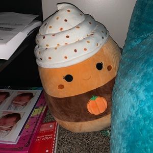 Squishmellow pumpkin latte